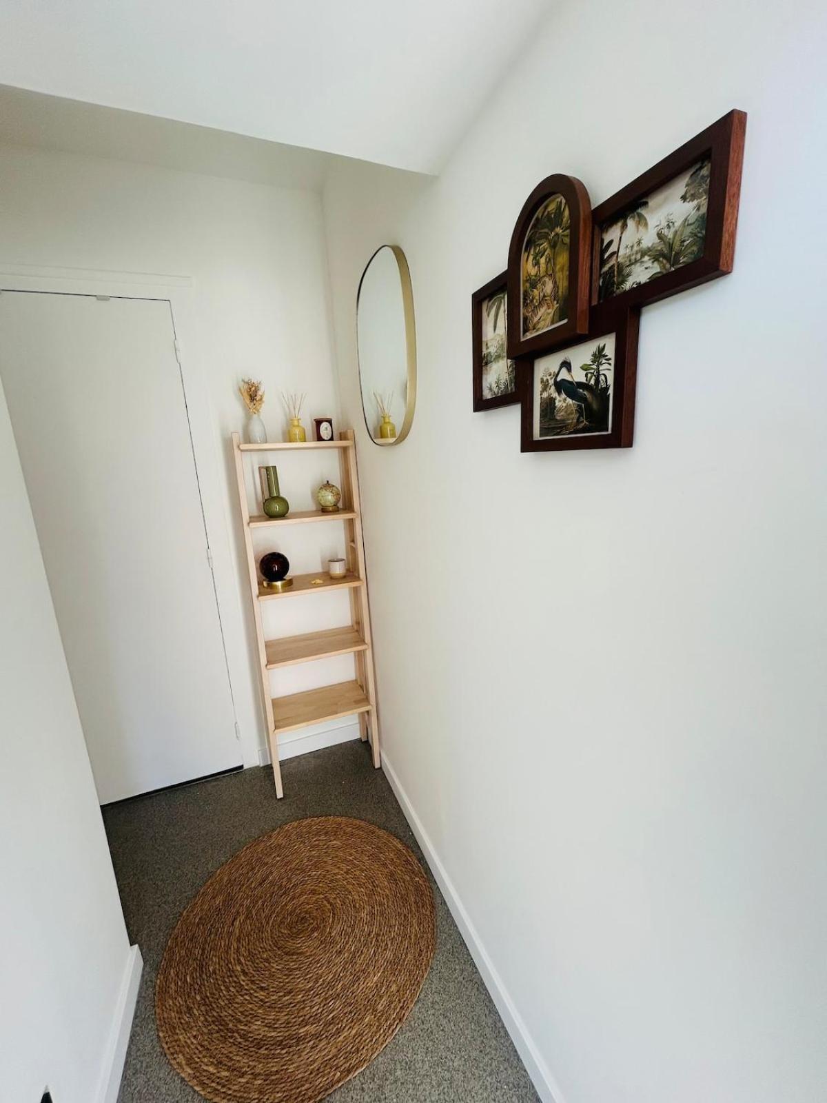 Appartement Charmant Proche Gare Тур Екстериор снимка